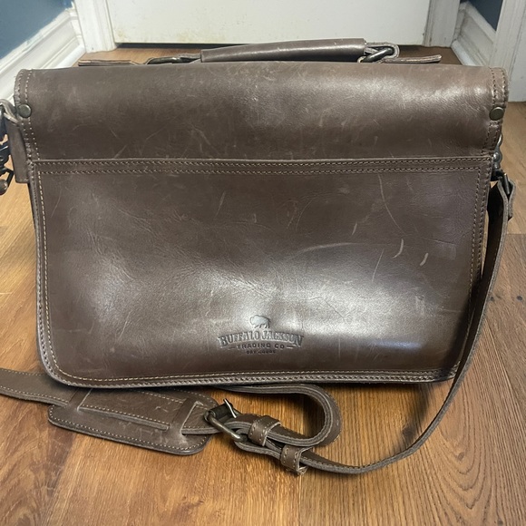 Buffalo Jackson Denver leather briefcase in dark briar - Picture 2 of 8